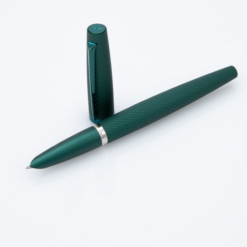 Diplomat Viper Guilloche Fountain Pen