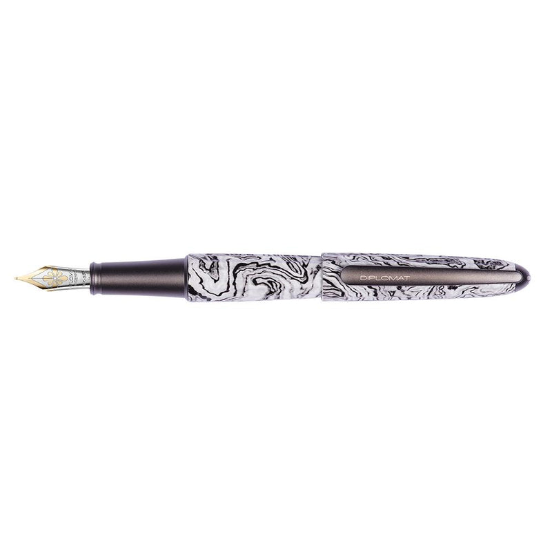 Diplomat Aero Fountain Pen- Diplomat - Colour Volute - House of Fine Writing - Toronto, Canada